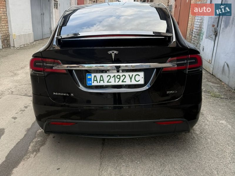 Позашляховик / Кросовер Tesla Model X 2017 в Києві фото 3 Позашляховик / Кросовер Tesla Model X 2017 в Києві