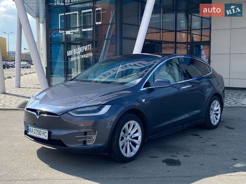 Внедорожник / Кроссовер Tesla Model X 2018 в Киеве фото 3 Внедорожник / Кроссовер Tesla Model X 2018 в Киеве