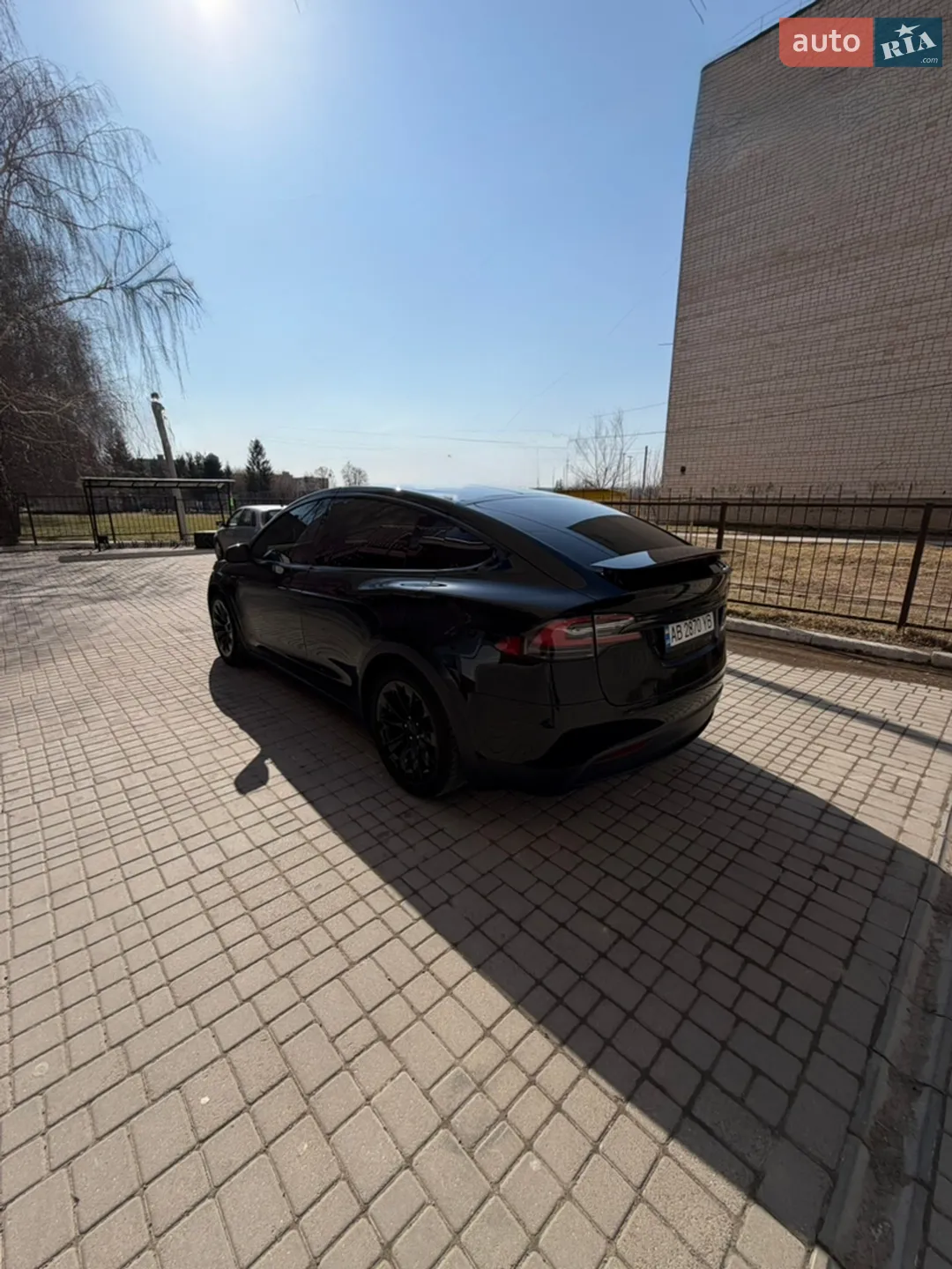 2017 Tesla Model X - мініатюра 18