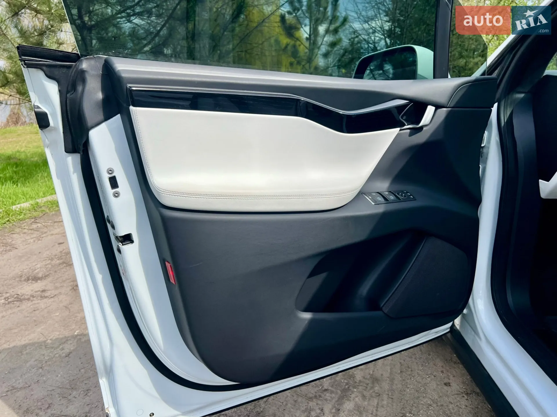 2018 Tesla Model X - мініатюра 36