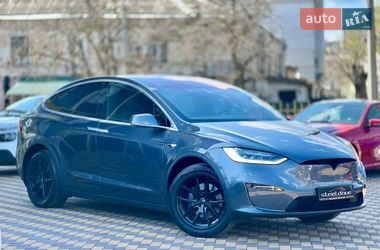 Внедорожник / Кроссовер Tesla Model X 2017 в Николаеве