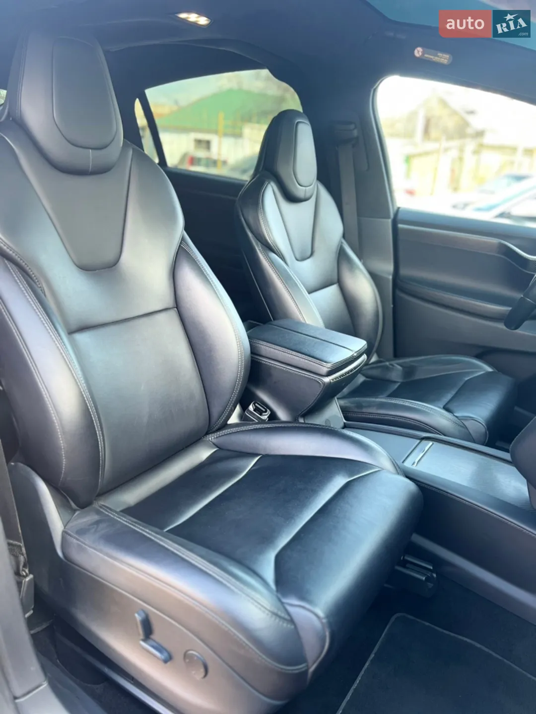 2017 Tesla Model X - мініатюра 12