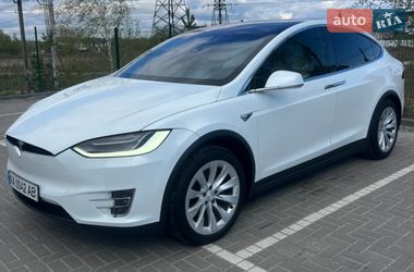 Внедорожник / Кроссовер Tesla Model X 2019 в Киеве