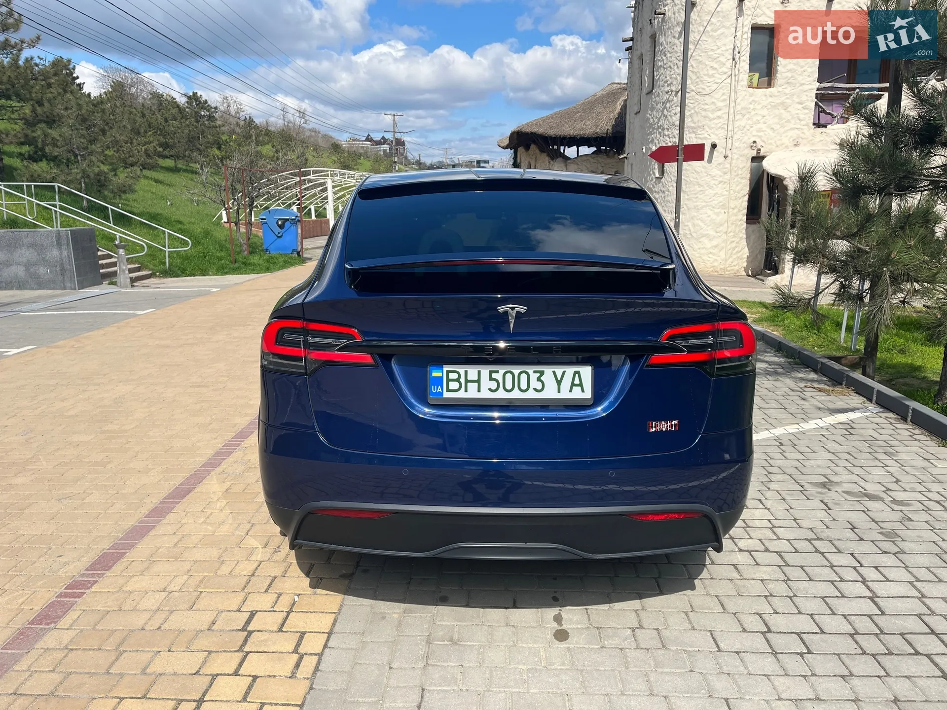 2022 Tesla Model X - мініатюра 5