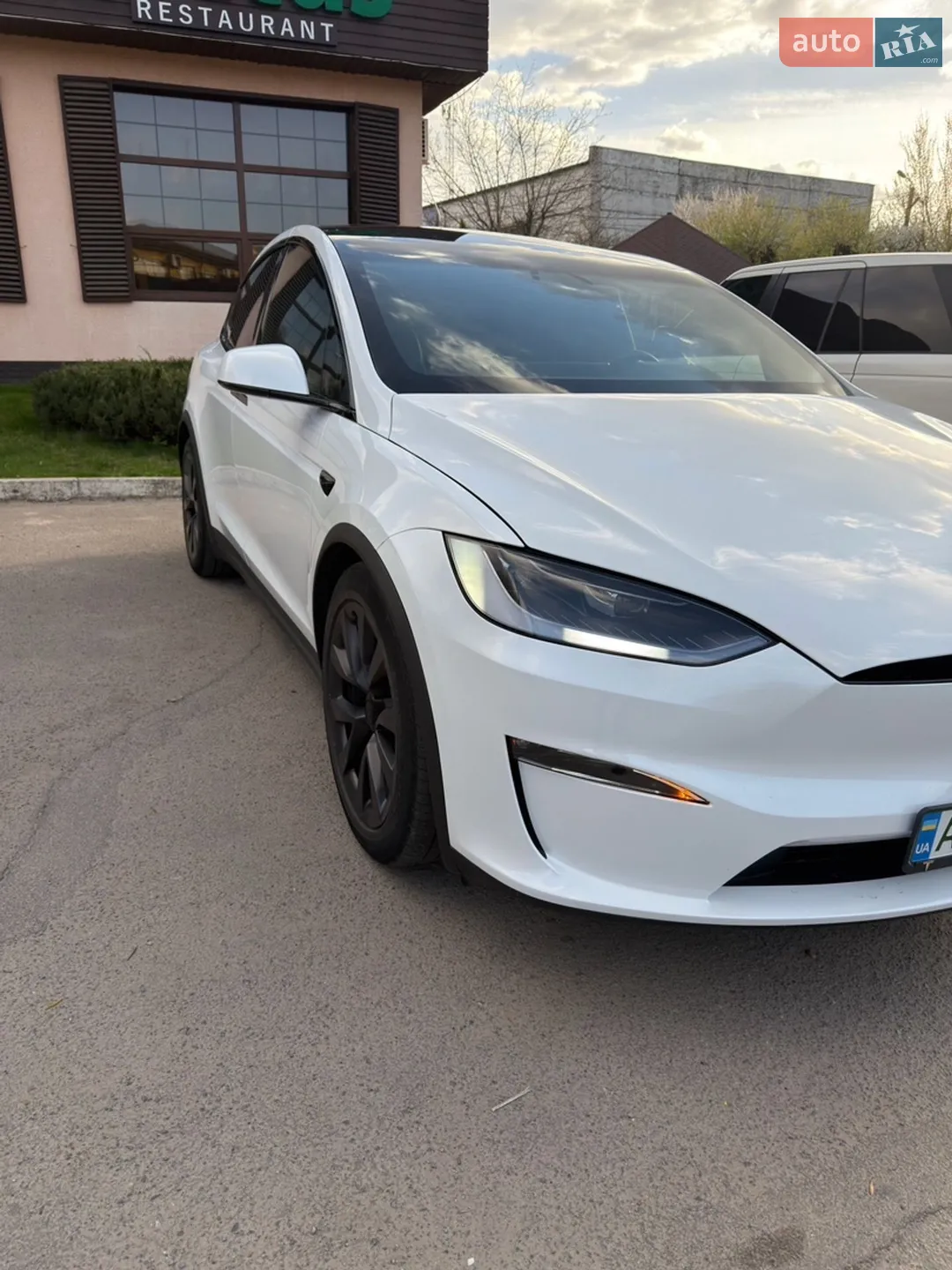 Tesla Model X 2023 VIN 7SAXCDE55PF425696 фото оголошення 2 з 5