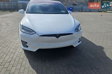 Позашляховик / Кросовер Tesla Model X 2020 в Львові