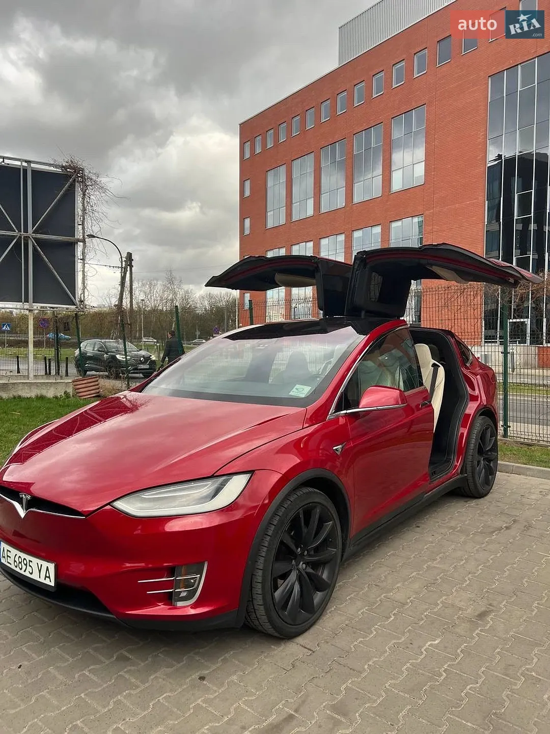 2019 Tesla Model X - мініатюра 3