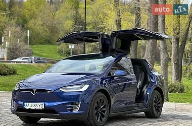 Внедорожник / Кроссовер Tesla Model X 2017 в Киеве