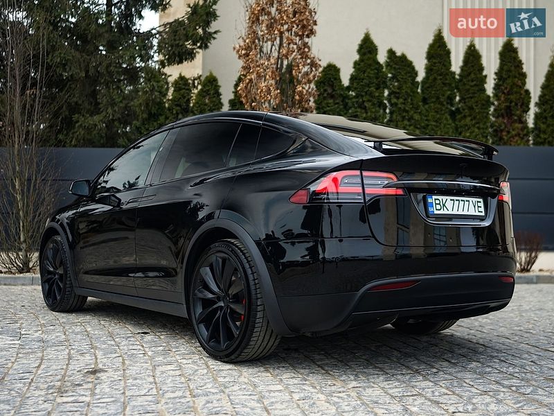 Внедорожник / Кроссовер Tesla Model X 2020 в Львове
