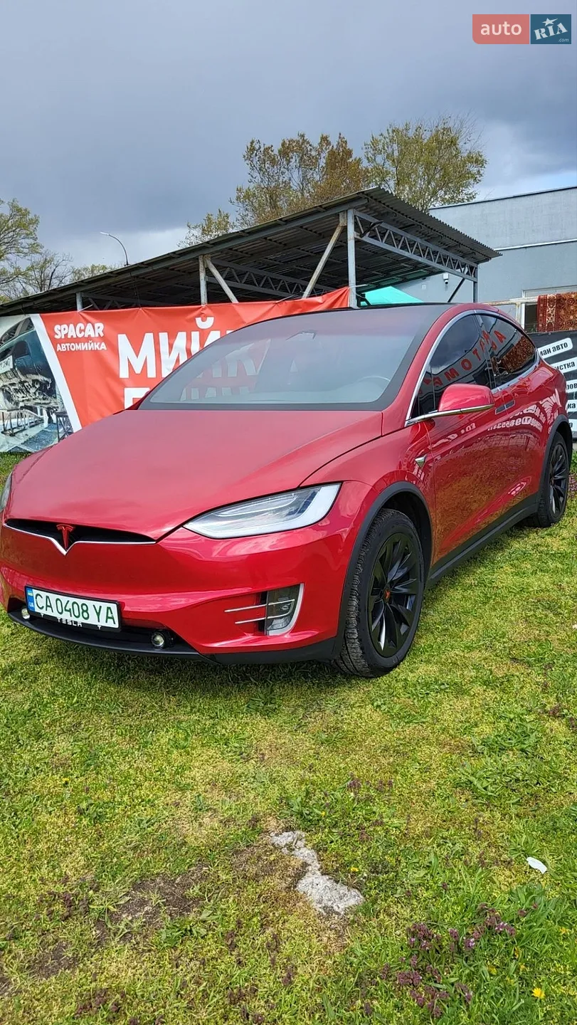 2020 Tesla Model X - фото 1