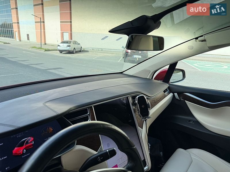 Внедорожник / Кроссовер Tesla Model X 2017 в Львове