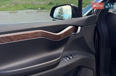 Внедорожник / Кроссовер Tesla Model X 2016 в Львове