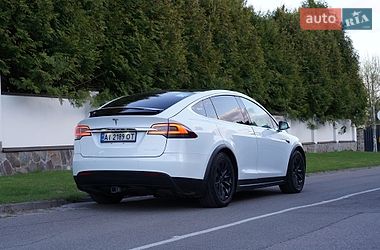 Внедорожник / Кроссовер Tesla Model X 2019 в Киеве