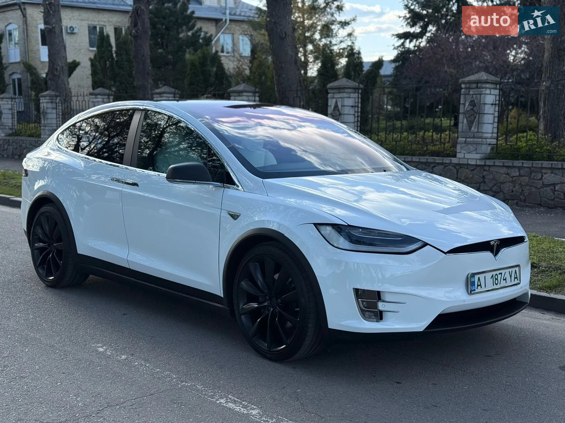 2016 Tesla Model X - мініатюра 2