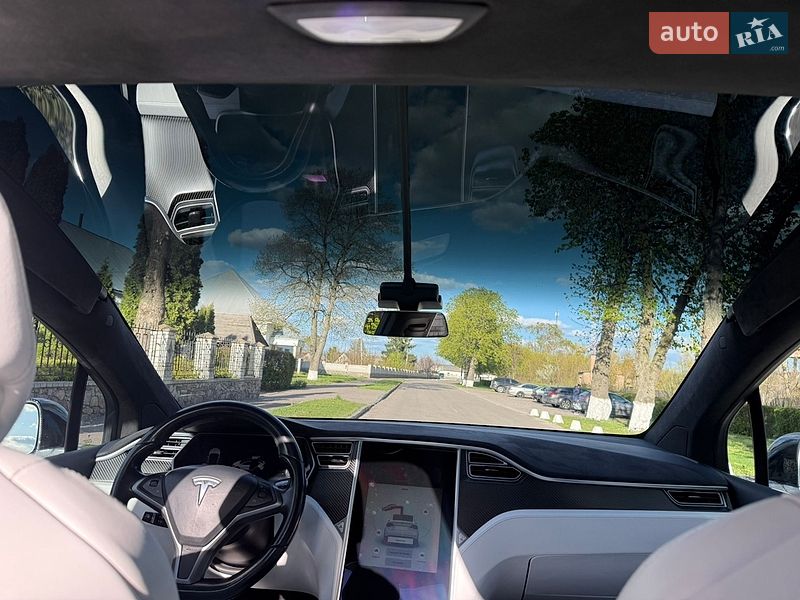 Внедорожник / Кроссовер Tesla Model X 2016 в Белой Церкви