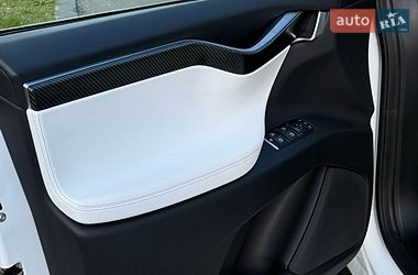 Внедорожник / Кроссовер Tesla Model X 2016 в Белой Церкви
