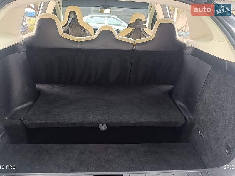 Внедорожник / Кроссовер Tesla Model X 2016 в Харькове