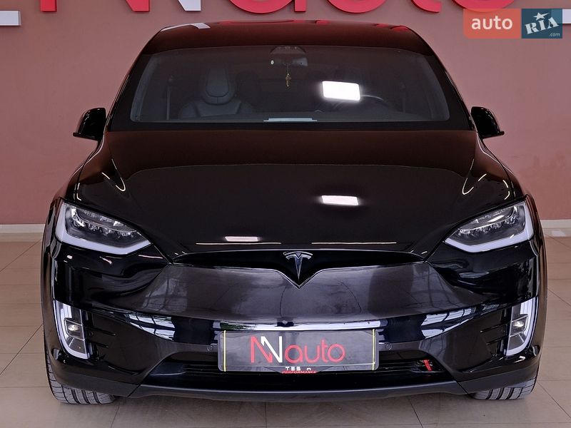 Позашляховик / Кросовер Tesla Model X 2018 в Одесі
