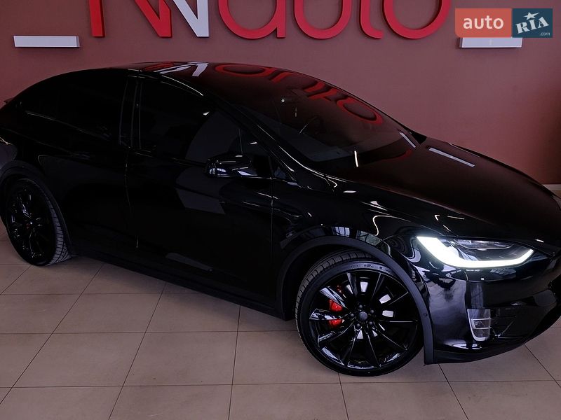 Позашляховик / Кросовер Tesla Model X 2018 в Одесі