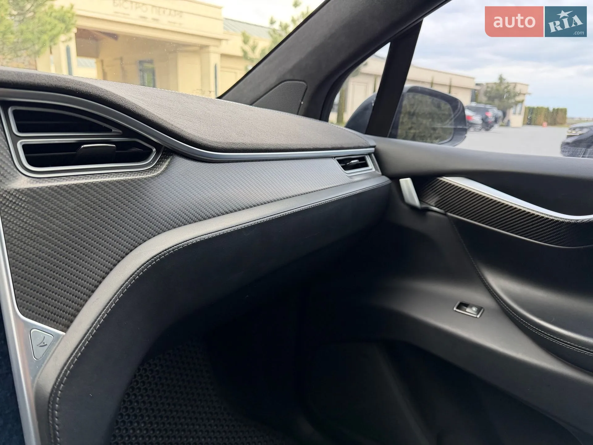 2017 Tesla Model X - мініатюра 6