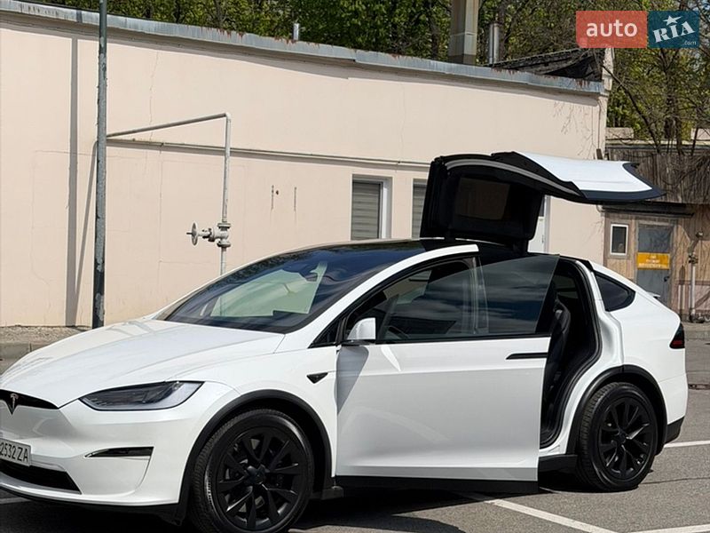 Внедорожник / Кроссовер Tesla Model X 2023 в Киеве
