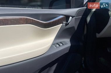 Внедорожник / Кроссовер Tesla Model X 2018 в Киеве