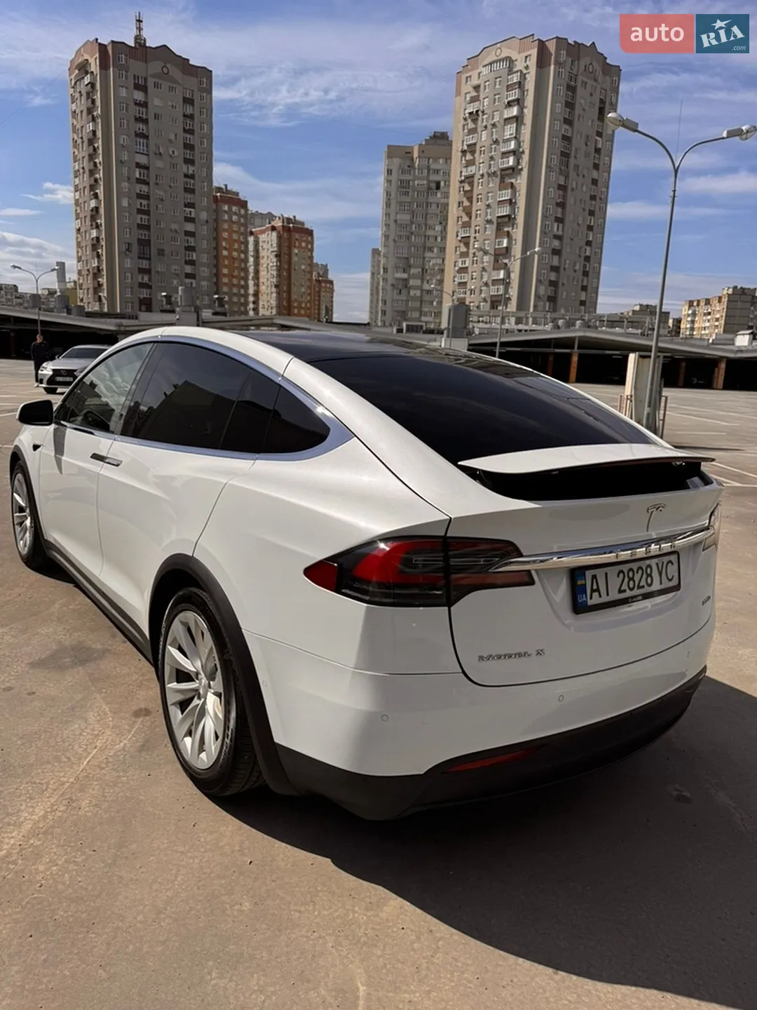 2017 Tesla Model X - мініатюра 10