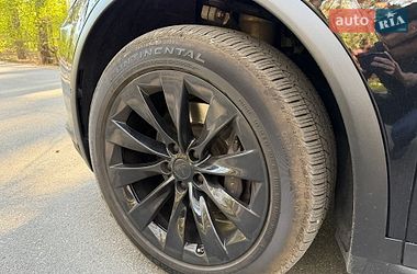 Внедорожник / Кроссовер Tesla Model X 2018 в Киеве