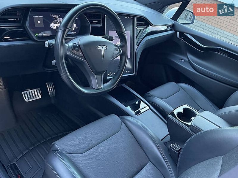 Позашляховик / Кросовер Tesla Model X 2018 в Харкові