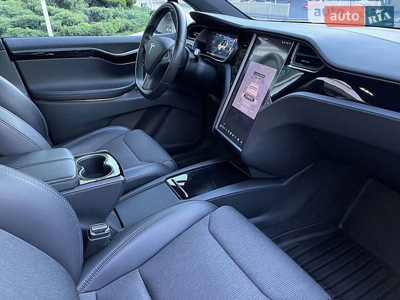 Позашляховик / Кросовер Tesla Model X 2018 в Харкові