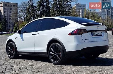 Позашляховик / Кросовер Tesla Model X 2018 в Харкові