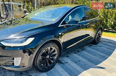 Внедорожник / Кроссовер Tesla Model X 2019 в Львове