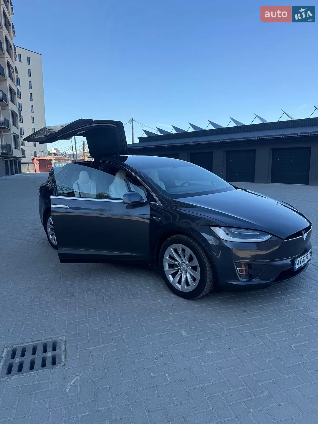 2016 Tesla Model X - мініатюра 32