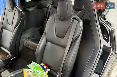 Внедорожник / Кроссовер Tesla Model X 2019 в Киеве
