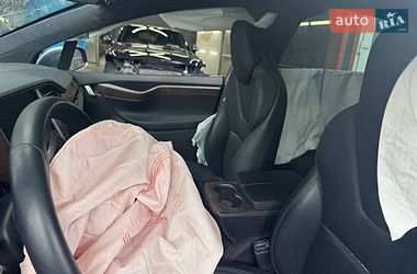 Внедорожник / Кроссовер Tesla Model X 2019 в Львове