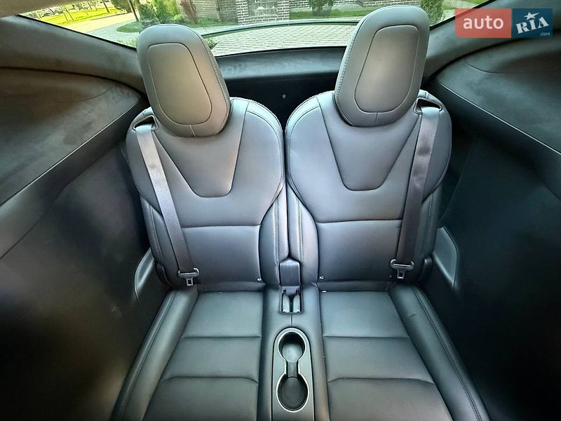 Внедорожник / Кроссовер Tesla Model X 2025 в Киеве