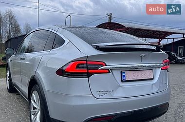 Внедорожник / Кроссовер Tesla Model X 2017 в Львове