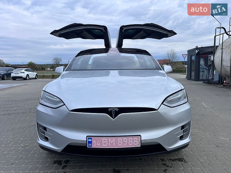 Внедорожник / Кроссовер Tesla Model X 2017 в Львове