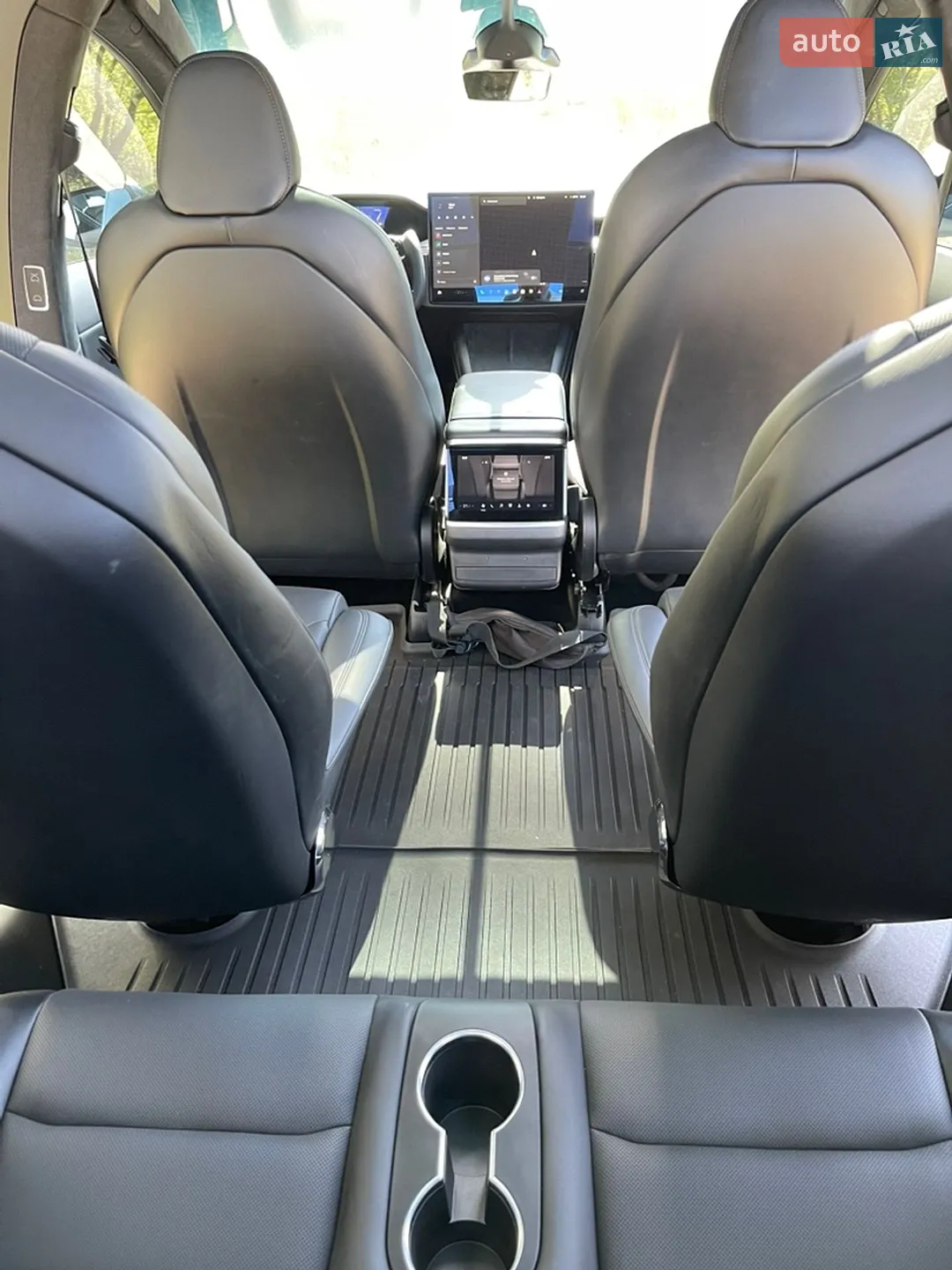 2021 Tesla Model X - мініатюра 22
