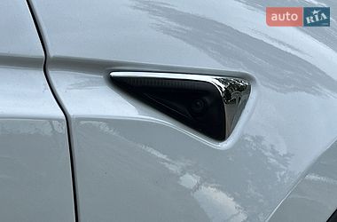 Внедорожник / Кроссовер Tesla Model X 2020 в Львове