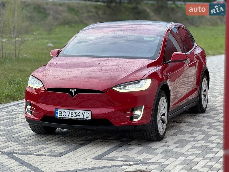 Внедорожник / Кроссовер Tesla Model X 2017 в Львове