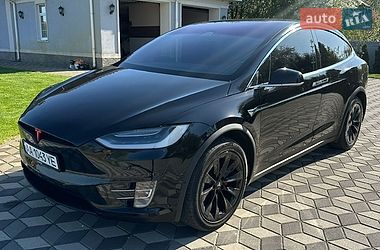 Внедорожник / Кроссовер Tesla Model X 2019 в Киеве
