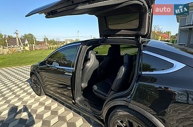 Внедорожник / Кроссовер Tesla Model X 2019 в Киеве