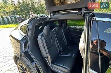 Внедорожник / Кроссовер Tesla Model X 2019 в Киеве