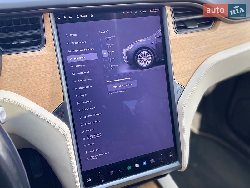 Внедорожник / Кроссовер Tesla Model X 2018 в Киеве