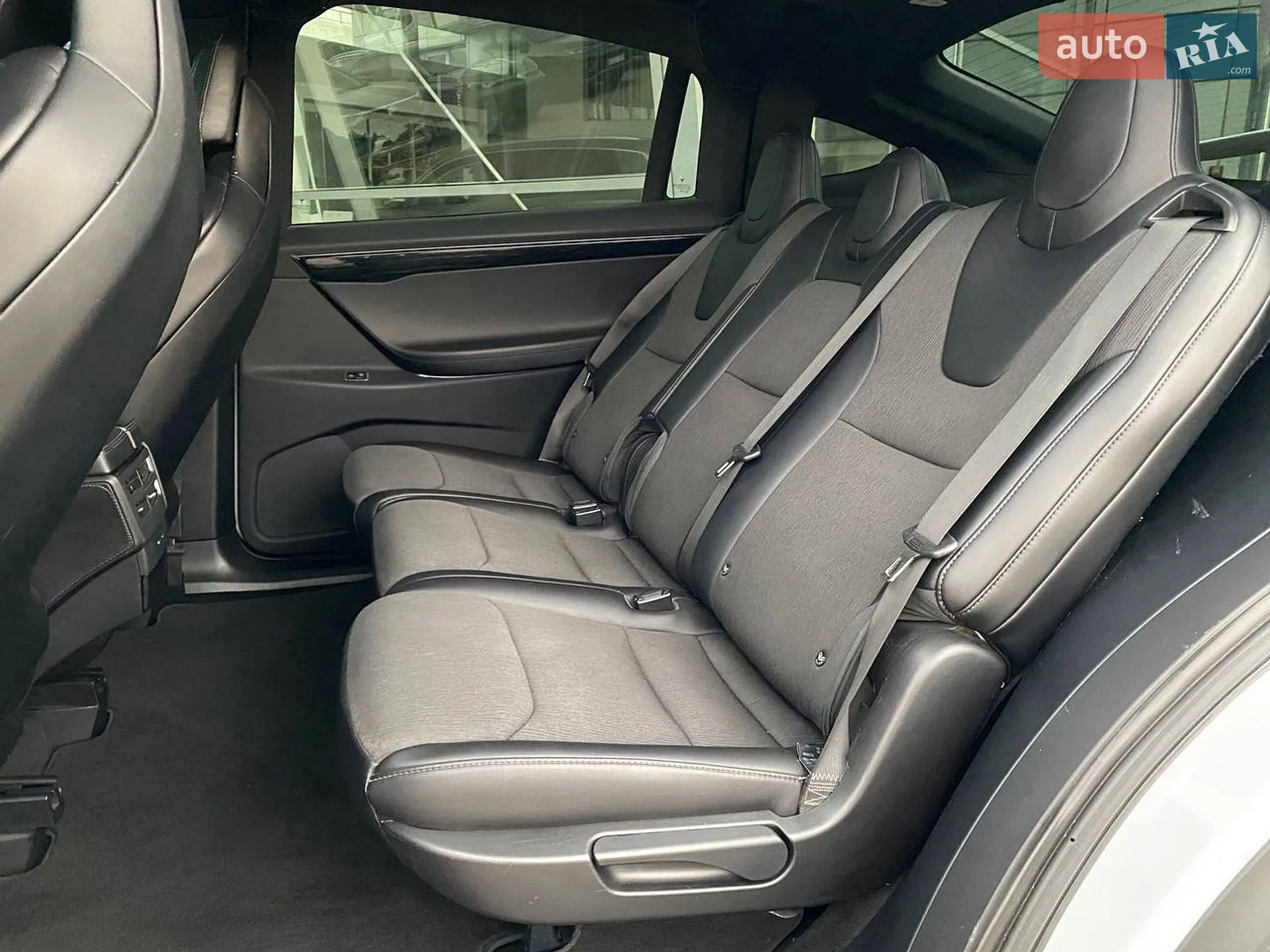 2018 Tesla Model X - мініатюра 12