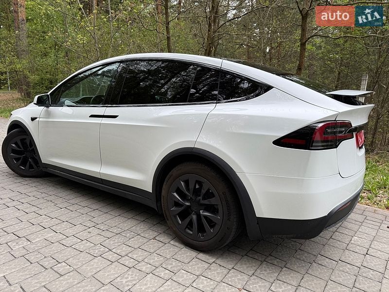 Внедорожник / Кроссовер Tesla Model X 2023 в Львове
