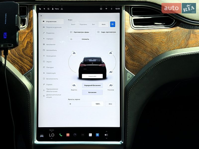 Позашляховик / Кросовер Tesla Model X 2017 в Києві