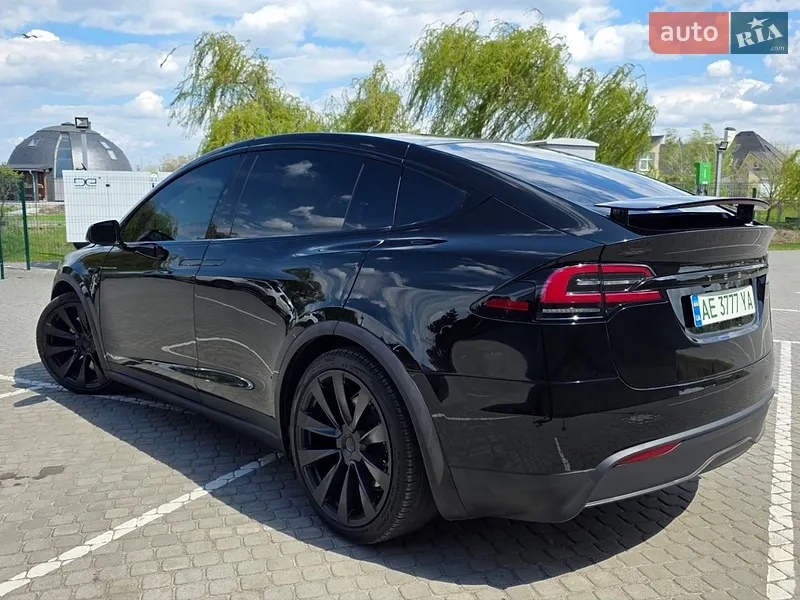 Tesla Model X