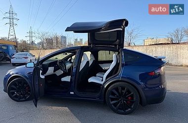 Позашляховик / Кросовер Tesla Model X 2019 в Києві